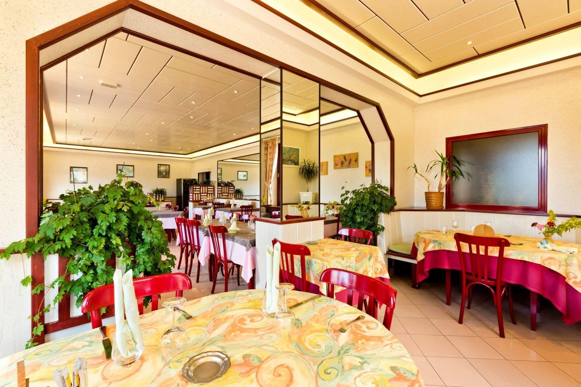 Logis Hotel & Spa Beau-Site Saint-Jean-de-Sixt Zewnętrze zdjęcie